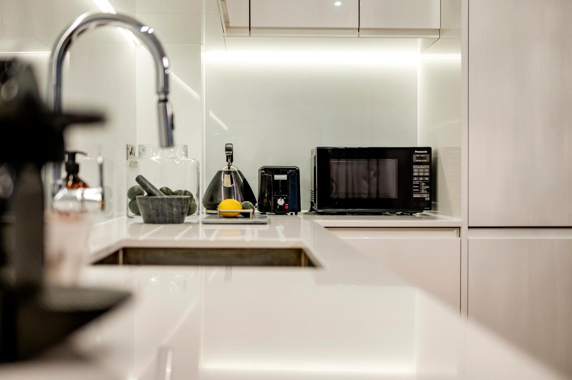 Ferienwohnung Aircon 2 Bedr, 3 Beds, 2 Bath Covent Garden, Subway London Exterior foto