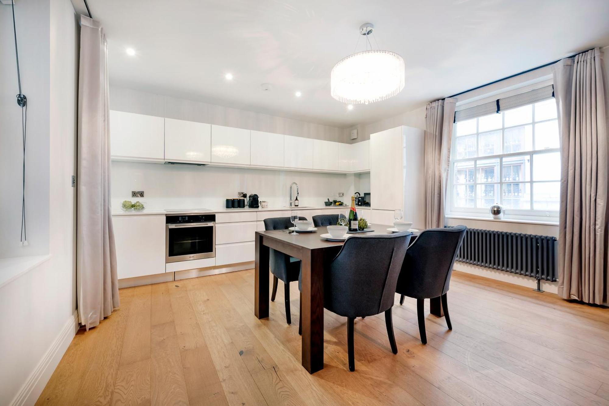 Ferienwohnung Aircon 2 Bedr, 3 Beds, 2 Bath Covent Garden, Subway London Exterior foto